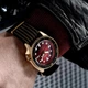Мужские часы Seiko SRPH80K1 5 Sports Queen Brian May Limited Edition - изображение 6