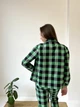 Жіноча тепла піжама COSY - домашній костюм L: штани та сорочка у клітинку зелено/чорний P-F81P/L - зображення 7
