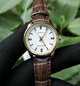 Жіночий годинник з елегантним корпусом Casio LTP-V005GL-7A Білий з коричневим/золотистим - зображення 4