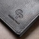 Мужской зажим для денег с монетницей GRANDE PELLE 11548 Черный - изображение 6