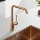 Змішувач для кухні одноважільний GROHE Essence бронзовий латунь 30269DL0 - зображення 3