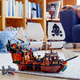 Конструктор LEGO Creator Піратський корабель 1260 деталей (31109) - зображення 4