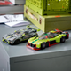 Zestaw klocków LEGO Speed Champions Aston Martin Valkyrie AMR PRO i Aston Martin Vantage GT3 592 elementy (76910) - obraz 5