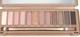 Палітра тіней Urban Decay Naked 3 Eyeshadow Palette (12 відтінків) Naked3 (с повреждениями внутри) - зображення 12