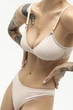 Бежевий комплект нижньої білизни з бавовни та трусиками стрінги Perfect Female Бежевий 75B/XL (17LS-16T-bg) - зображення 4