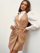 Sukienka Gepur ze sztucznej skóry 41293 XS Beige (5000030878100) - obraz 1