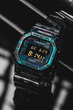 Наручные часы Casio DW-5600NN-1ER Фиолетовый\Черный пластик/полимер - изображение 4