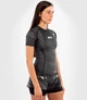 Женский рашгард Venum Authentic UFC FightNight Black (VNMUFC-00015-001-XS) - изображение 4