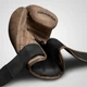 Боксерські рукавиці Hayabusa T3 LX Boxing Gloves Vintage (HT3LXBG-V-16 oz) - зображення 5