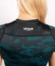 Женский рашгард Venum Defender Rashguard Short Sleeves Black Green (VENUM-03826-102-XS) - изображение 5