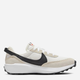 Жіночі кросівки Nike Waffle Debut DH9523-102 41 (9.5US) 26.5 см Білі (196149211060) - зображення 1