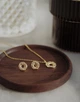 Сережки гвоздики золотые пончики с камнями, серьги еда, серьги подросткам, позолоченые серьги из серебра S925 позолоченые золотом Au585, необычные серьги, золотые серьги блестящие с камешками, серьги девочке подарок на день рождения Rich СГЗ-12 - изображение 3