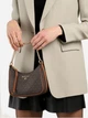 Сумка жіноча Michael Kors Jet Set Charm Small Logo Pochette 32H1GT9C1B252 Темно-коричнева (194900941270) - зображення 4