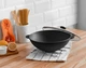 Чугунная сковорода Brizoll WOK W28 с двумя ручками 3,7 л Черная (21-13-W28) - изображение 4