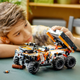 Zestaw klocków LEGO Technic Pojazd terenowy 764 elementy (42139) - obraz 3