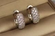 Серьги кольца Хuping Jewelry выпуклые с камнями сзади узор 1.8 см серебристые - изображение 1