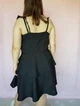 Сукня жіноча на бретельках з рюшками Boohoo Чорна (9874 XL/48) - зображення 6