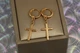 Серьги подвески Xuping Jewelry крестики тонкие гладкие 3,5 см золотистые - изображение 1