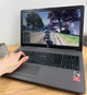 Ультрабук HP 255 G7 / 15.6" SVA / AMD Ryzen 5 2500U (4(8) ядра по 2-3.6 GHz) / 8GB DDR4 / 256GB SSD / WebCam / AMD Radeon Vega 8 / Win10 PRO Lic б/в - зображення 2