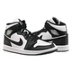 Кроссовки женские Jordan 1 Mid Se 39 Черно-белый DR0501-101 - изображение 6