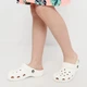 Детские кроксы-сабо для девочки Crocs Classic Clog T 206990-100 27-28 Whi (1914487329716_0000000055666) - изображение 7
