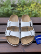 Жіночі ортопедичні шльопанці BIRKENSTOCK ARIZONA 39 білі - зображення 2