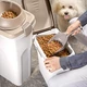 Контейнер для корму Stefanplast 15 л 6 кг 33 x 22 x 41 см світло-бежевий/білий (8003507984011) - зображення 3