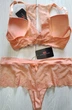 Комплект женского белья с кружевной спинкой PUSH UP Marc&Andre S4-1416 85B персиковый - изображение 4