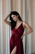 Ошатна довга сукня JadFashion M бордовий 43285470 - зображення 5