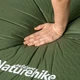 Матрас самонадувающийся Naturehike NH20DZ003 5 см Темно-зеленый (6927595773680) - изображение 6