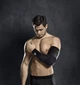 Налокотник компрессионный Select 6652 Compression elbow support long черный M 566520-010 - изображение 2