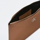 Комплект (сумка-клатч + косметичка) женский Calvin Klein 644797404 One size Коричневый (1159785045) - изображение 3