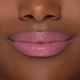 Зволожувальна помада з глянсовим фінішем Too Faced Heart Core Lipstick Too Femme 2.8 г - зображення 4