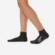 Носки мужские треккинговые короткие ASICS ICON RUN QUARTER SOCK 3013A867-001 43-46 Черный/Серый (4550456356610) - изображение 4