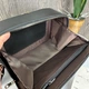 Модная женская мини сумочка клатч из экокожи с металлической бляшкой каркасная черная с золотым - изображение 8