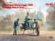 Сборная модель ICM Автомобиль Бенца 1886 г. с фрау Бенц и сыновьями 24041 - изображение 2