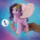 Ігровий набір My Little Pony Singing Star Princess Petals Поні Принцеса Петалс з музикою, махає крилами, 20см - зображення 3