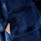 Плед толстовка двухсторонняя халат с капюшоном и рукавами флисовый Huggle Hoodie Blanket 3-в-1 Унисекс Синий One Size (D-2019091215) - изображение 4
