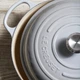 Круглая кастрюля 4,2 л дымчато-серая Le Creuset - изображение 2