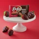 Батончик KIT KAT Duos Strawberry and Dark Chocolate 42 г - зображення 4