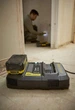 Зарядное устройство для 2 аккумулятора Stanley FATMAX SFMCB24 - изображение 3