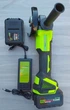Болгарка аккумуляторная Assistant МШУ 125/20 БЩ (бесщеточная, 20В, 2 аккумулятора, 4 А/ч, кейс) + Насадка пила цепная для болгарки Assistant - изображение 3