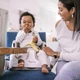 Сиденье-бустер 2 в 1 Ingenuity Baby Base Бежевое (10678) (074451106789) - изображение 12