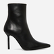 Botki damskie skórzane Steve Madden Iyanna Bootie SM11002278-017 38 23.8 cm Czarne (8720236880024) - obraz 1