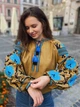 Женская вышиванка в стиле бохо "Джамала" цветочная блуза на льняной ткани цвета хаки 12299-50 (XL) - изображение 4