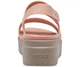 Босоножки Crocs Brooklyn Low Wedge 206453-6RT-W8 38-39 24.6 см Пудровые (206453-6RT) - изображение 6