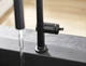 Смеситель кухонный HANSGROHE Talis M54 матовый черный 72800670 с выдвижным изливом 2jet - изображение 3