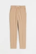 Брюки Slim Fit с вискозой для женщины H&M 0751471-087 50,4XL Бежевый - изображение 1