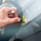 Клей для ремонта ветрового лобового стекла и фар K2 Glass Doctor 0,8 мл восстанавливает небольшие повреждения - изображение 4