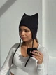Шапка с ушками кошка D.Hats с узором черного цвета теплая универсальная - изображение 1